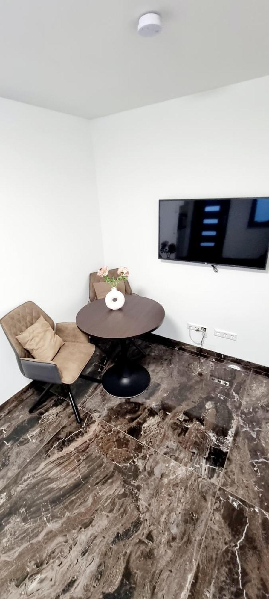 Einliegerwohnung Neu In Vaihingen Enz Horrheim Екстер'єр фото